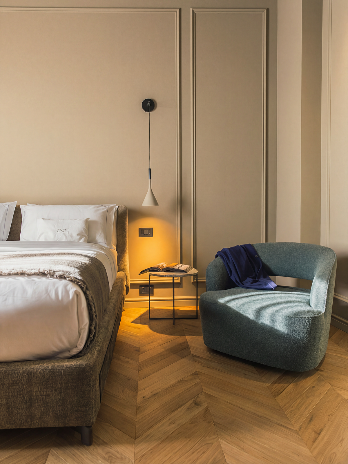 LENEL Boutique Room